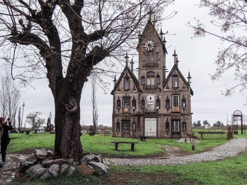  CAMPANOPOLIS: Buenos Aires Theme Park