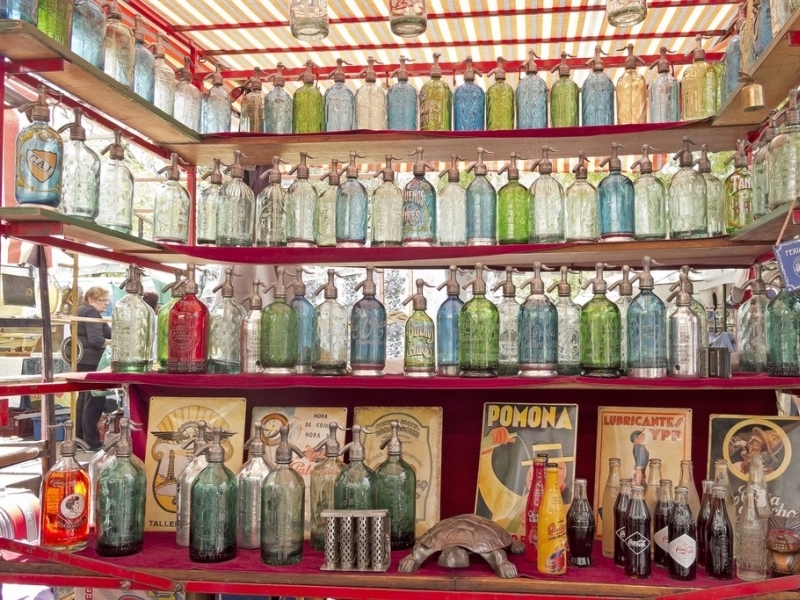 Browse the Antiques in San Telmo