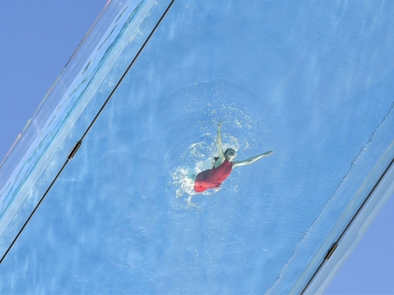 Would you swim in a “floating pool” suspended between two skyscrapers? 